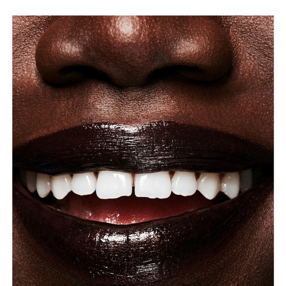 MAC Cremesheen Lipstick - Black Night - Picture 5 of 5